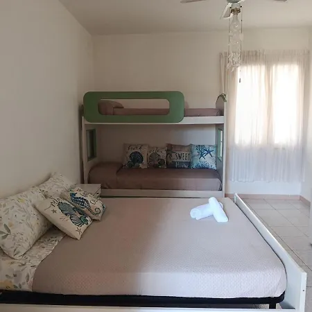 Family&friends 3 - Cozy Garden 3-room Guest - Terraced Fruit Garden Quiet Outdoor Relaxation - Spacious Group - Fully Equipped & Minutes From The Sea & Galtellì
